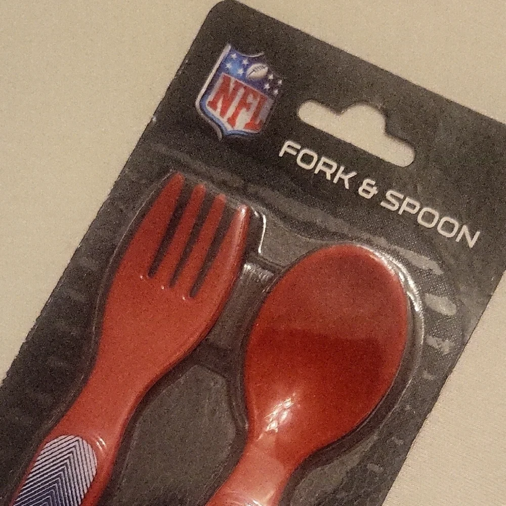 NFL Giants Fork and Spoon Set - Red